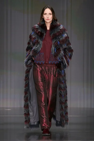 Look 26
